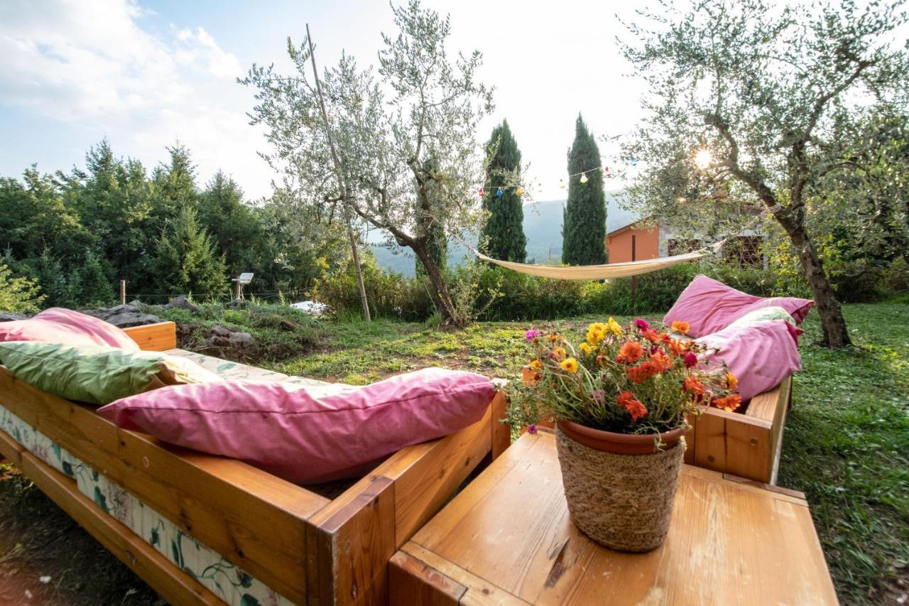Casetta Di Butia, Ginestra Apartment With Swimming Pool ボルゴ・ア・モッツァーノ エクステリア 写真