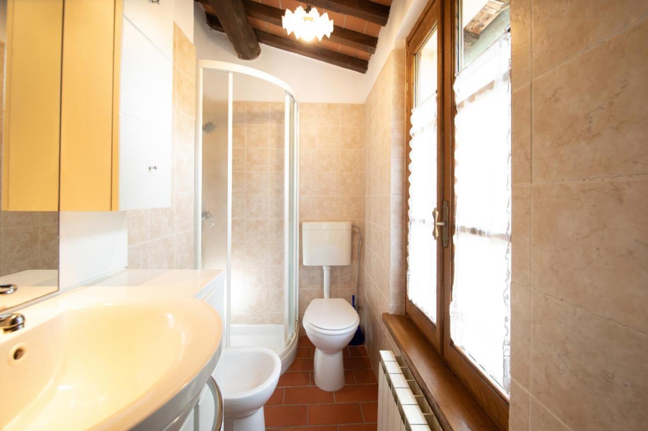 Casetta Di Butia, Ginestra Apartment With Swimming Pool ボルゴ・ア・モッツァーノ エクステリア 写真